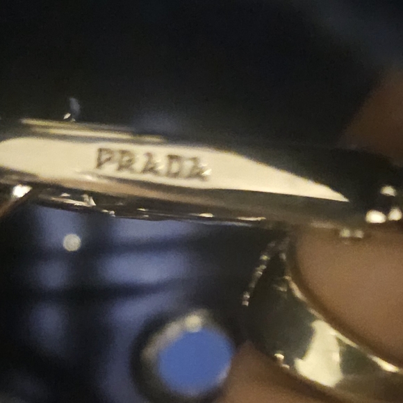 AUTHENTIC PRADA CANAPA 2 way  bag wit attached pouch - Picture 4 of 13